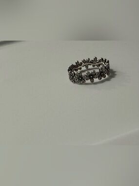 Pandora Floral Band Ring - Silver Flower Stackable Ring